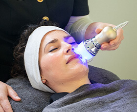 Hydraboost luxe gezichtbehandeling